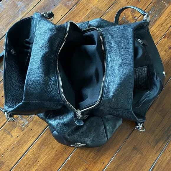 Coach black leather 3 pocket shoulder bag - Picture 5 of 5